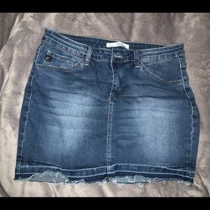 Short Stretch Jean Skirt